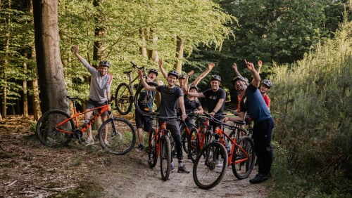 Afbeelding van Crossen door de bossen!